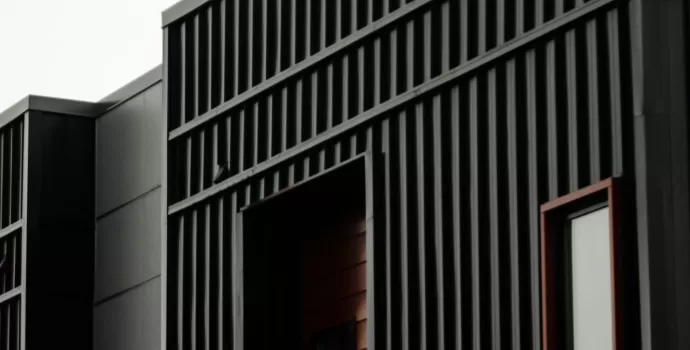 protective painting of metal structures