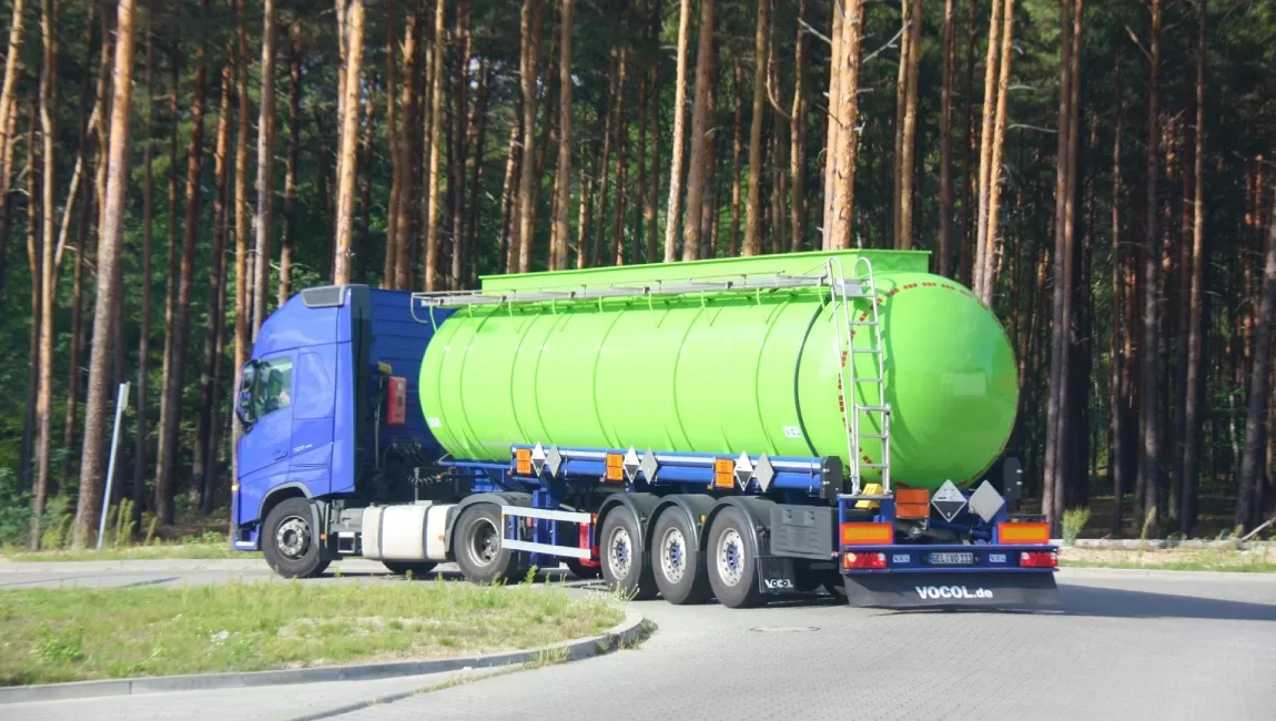 Industrial Coatings for Trucks | Freight Vehicles