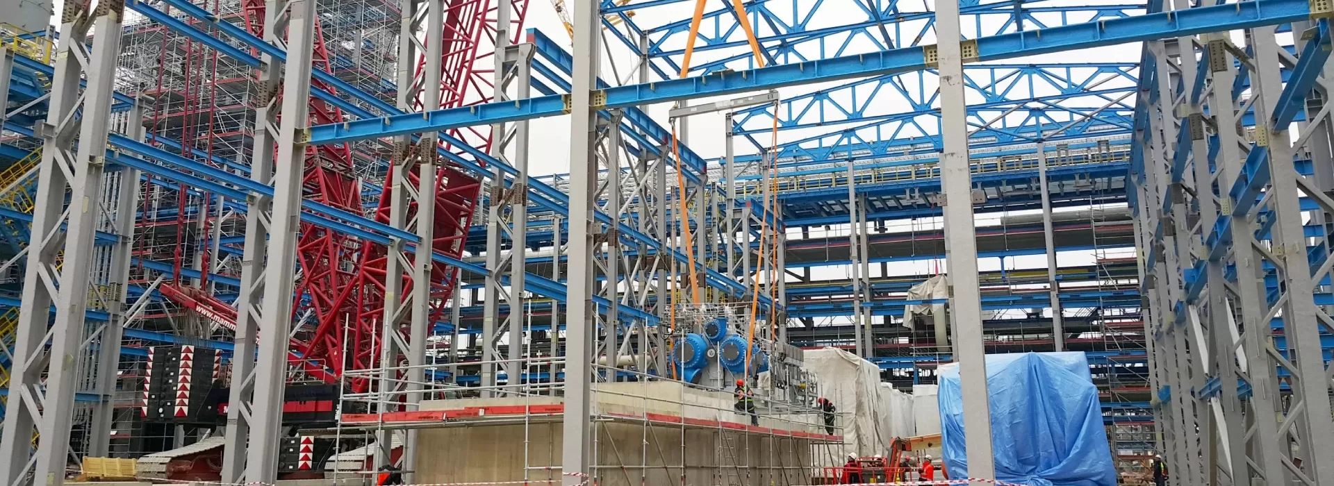 Paint, metal structures, oil and gas complex